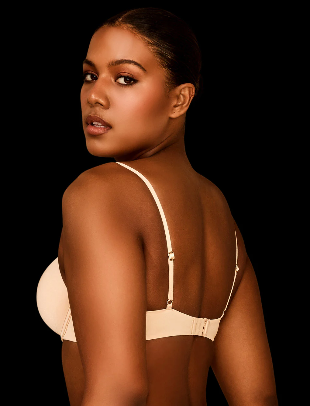 704-everyday-smooths-almond-push-up-bra-3.webp Everyday Smooths Almond Push Up Bra
