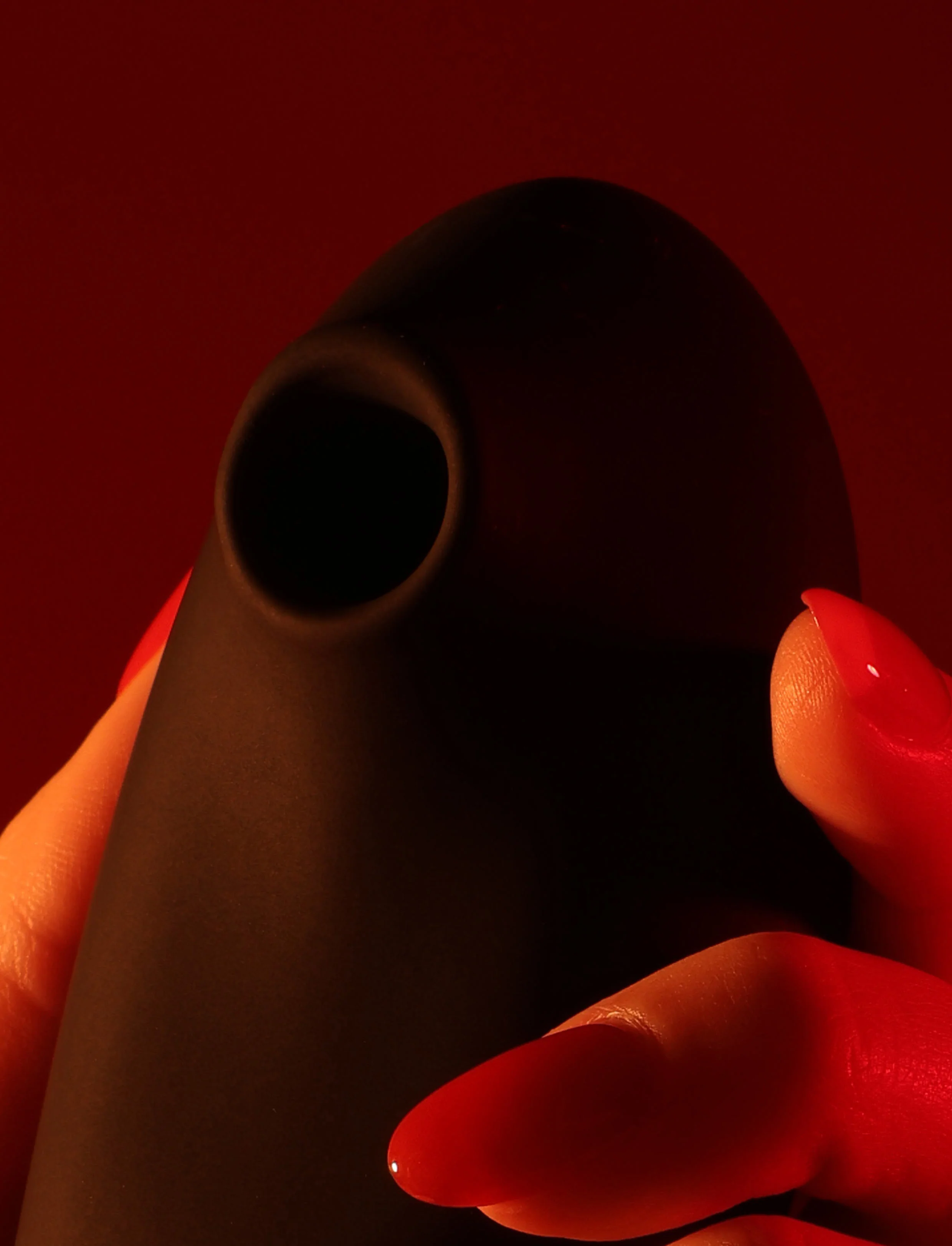 7770-beso-black-4.webp Beso Black